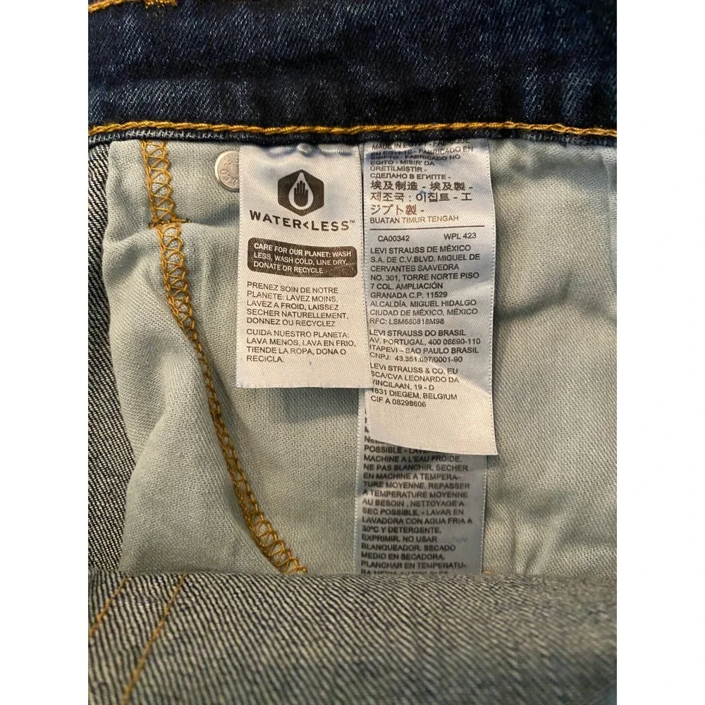 Levis 505 Regular Fit Dark Wash Jeans Mens 40x32 Straight Leg Blue 005051455